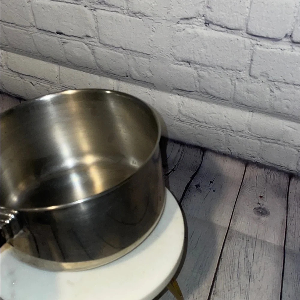 Farberware Vintage Stainless Steel 2 Quart Saucepan with Black Handle
